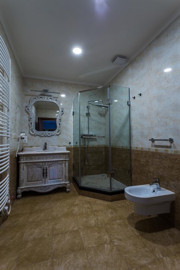 Karlsbad Prestige Apartment ภายนอก รูปภาพ