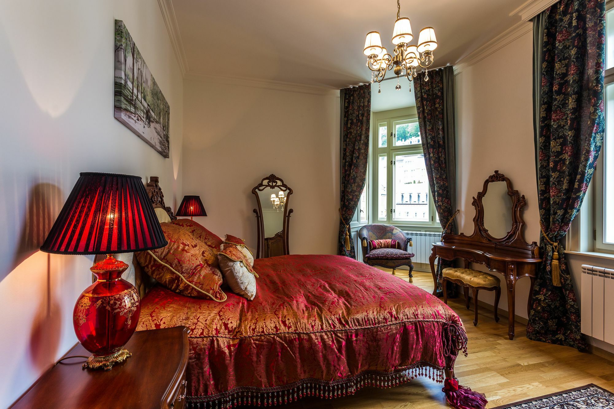 Karlsbad Prestige Apartment ภายนอก รูปภาพ