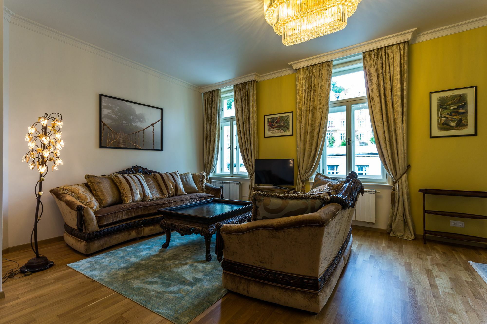 Karlsbad Prestige Apartment ภายนอก รูปภาพ